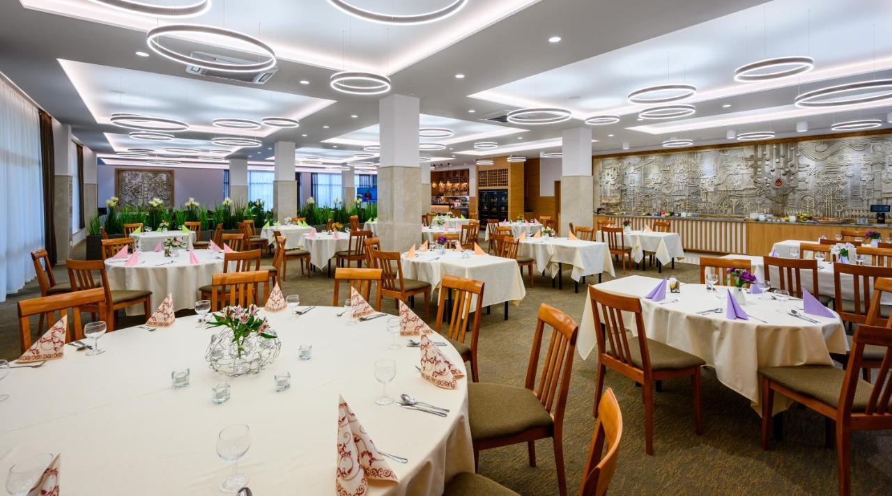 Hotel Lux بانْشكا بيشتريتْسا المظهر الخارجي الصورة