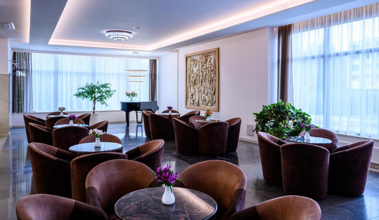 Hotel Lux بانْشكا بيشتريتْسا المظهر الخارجي الصورة
